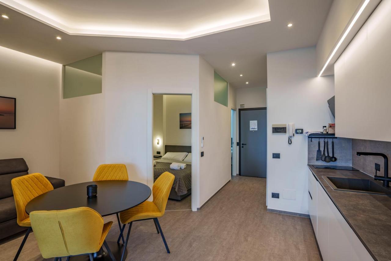 Lakeview Apartment Primea 西尔米奥奈 外观 照片